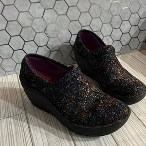 Bionico shoe size 6 mix colors